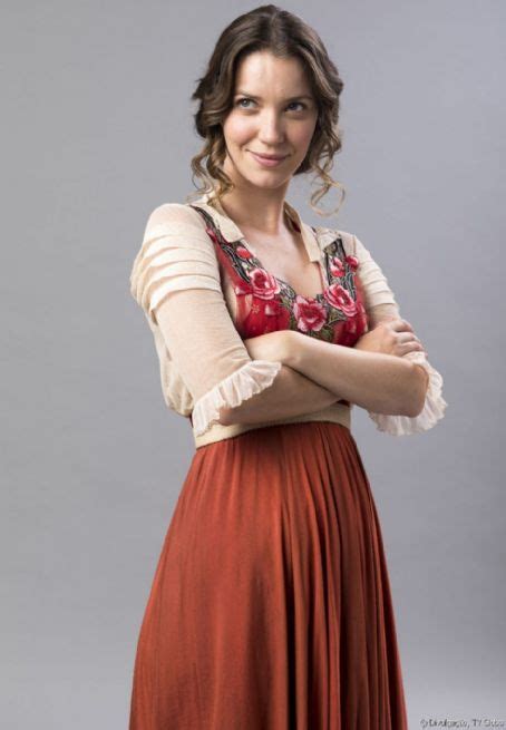 Nathalia dill is candy for the eye so that's a positive thing in this movie, but the intrigue or supposed mystery of the movie is something you can figure out after half an hour and then the rest artificial paradises see more ». Nathalia Dill Pictures - Nathalia Dill Photo Gallery - 2021