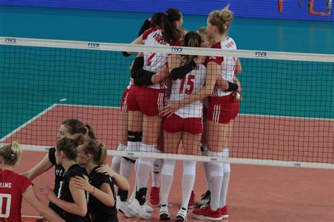 Fivb przedstawiło kalendarz siatkarskiej ligi narodów 2021. Komplet punktów w grodzie nad Brdą. Polki niepokonane w ...