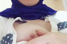 malay tumbex tumblr hijab camwhore malaysia braless wife tudung