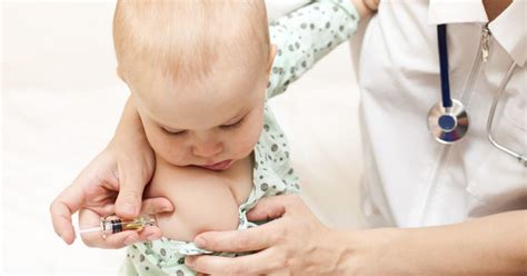 Die impfempfehlungen für kleinkinder unter zwei jahren finden sie in unserem impfkalender für babys und kleinkinder. News: Impfkalender: STIKO empfiehlt Impfungen | BUNTE.de