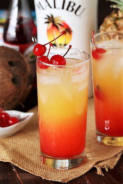 In this recipe for the malibu vodka cocktail, i used malibu and pineapple juice. Malibu Cocktails : Malibu Drink {Fruity Coconut Rum Drink ...