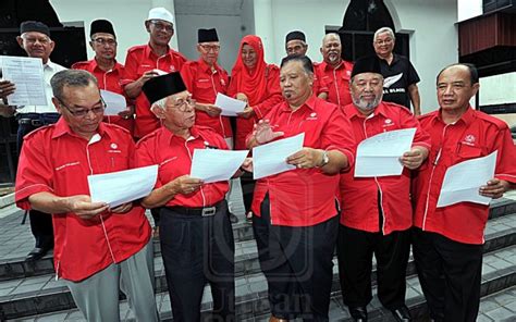 Video montaj malam aspirasi pendidikan parlimen bandar tun razak. Calon UMNO mampu rampas Bandar Tun Razak