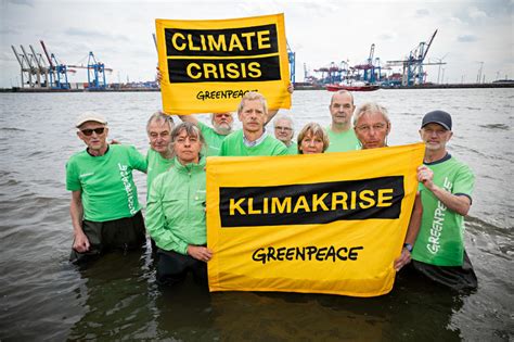 Danmarks længste ord er hele 51 bogstaver langt og blev optaget i guinness rekordbog i 1993. Testamenter en gave - Greenpeace Danmark