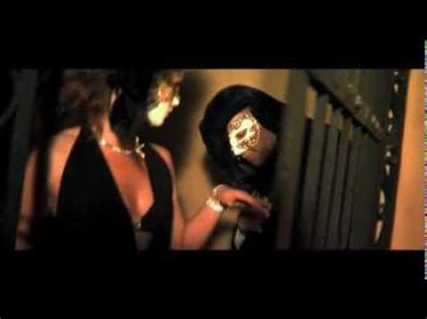 When a person refuses to see something in plain view because of preconceived notions of what this something should look like. Eyes wide shut Party original - YouTube