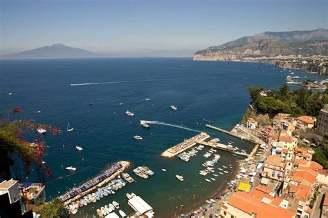 The hotel itself is absolutely beautiful and second only to the stunning view you have across sorrento from it. Hotel Bristol, Sorrento, Sorrento and Amalfi Coast ...