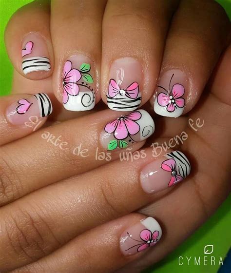 Divide la esfera grande en dos con una línea vertical. Pin de ana rosa tullume en uñas | Uñas con flores, Uñas ...