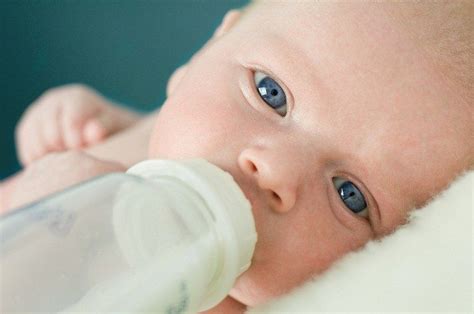 Ibu syorkan untuk cuba susu similac neosure untuk menggalakkan pembesaran dan perkembangan anak kita semasa 12 bulan pertama anak pramatang kita di lahirkan. Pilih Susu Formula Untuk Bayi | OBAT EKSIM SUSU PADA BALITA