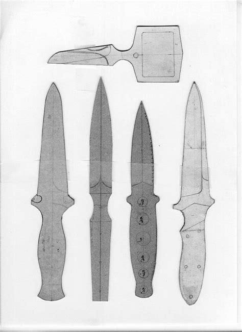 Each has multiple sizes to fit your stock. Lloyd Harding's Knife templates | Knife template, Knife ...