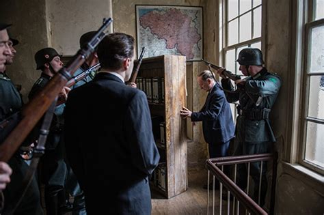 Anne frank, her diary, and the secret annex. Das Lächeln der Anne Frank | Jüdische Allgemeine