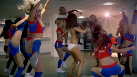 Crista moore trying out the recent neighbor. VIDEO: Crystal Palace cheerleaders Harlem Shake