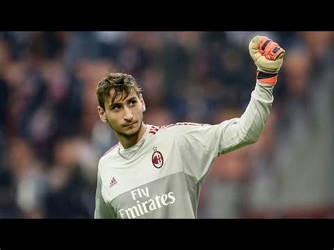 Gigi donnarumma earns man of the match for shootout heroics but leonardo bonucci wasn't far off. Gigi Donnarumma - Best saves - A.C. Milan 2015/16 - YouTube