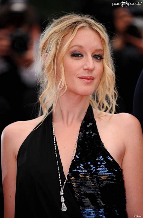 Ludivine sagnier (born july 3, 1979) is a french actress and model, who has worked in 33 movies since 1989. Ludivine Sagnier | Adventures on the Bookshelf