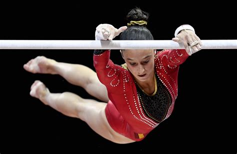 Nina derwael is a belgian artistic gymnast. Nina Derwael leidt Belgische selectie op WK turnen - Het ...