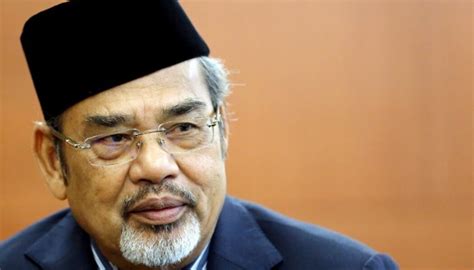 Ahli majlis tertinggi umno tan sri annuar musa menegaskan umno masih lagi belum membuat keputusan untuk berkerjasama dengan parti pribumi bersatu malaysia (bersatu) dalam pilihanraya umum akan datang. Tajuddin kini Pengerusi Prasarana | Harian Metro ...