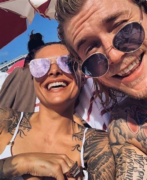 Gestern wurden sophia und mir fotos aus meinem. Potret Seksi Sophia Thomalla, Pacar Loris Karius yang Gemar Menato Tubuh - BolaTimes.com