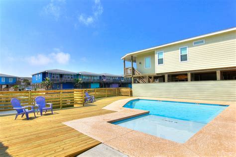 Maybe you would like to learn more about one of these? Ocean Village Pool in Port Aransas, TX | Girl house ...