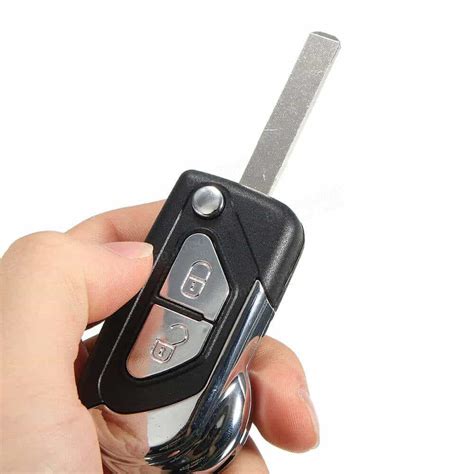 So many auto companies have done away with conventional key and lock system altogether and use an electronic key fob. Who Make Car Keys Near Me | Affordable 5 Star Locksmith