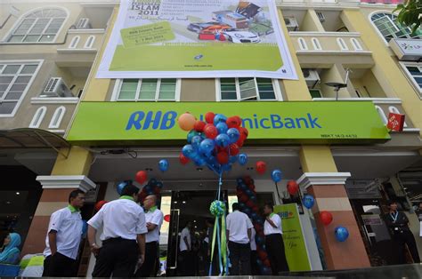 Bank islam dapat disebut sebagai aternatif terhadap bank konvensional. teganuku: RHB Islamic Bank Cawangan Kuala Terengganu ...