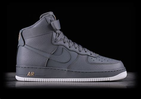 The nike air force 1 shadow particle grey features a premium white leather uppers and grey translucent inserts. NIKE AIR FORCE 1 HIGH '07 COOL GREY Šedé/stříbrné cena ...
