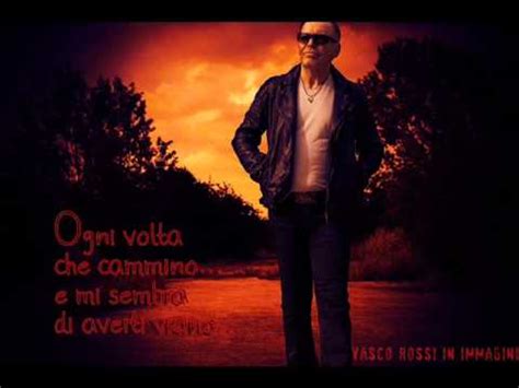 Autodefinitosi provocautore, è considerato uno dei maggiori esponenti nella storia del rock italiano. Vasco Rossi, i significati delle canzoni - Significato Canzone