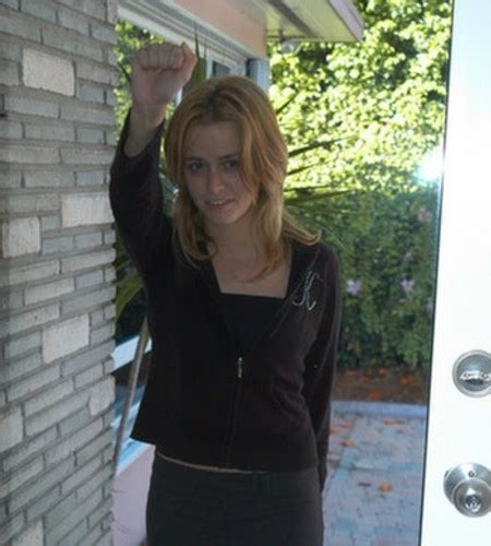 Rebecca blue footsex in pantyhose. wivesinpantyhose.com - Wives In Pantyhose