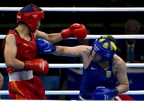 Escolhe um jogo da categoria boxe para jogar. A equipe brasileira juvenil de Boxe estreou com vitórias ...