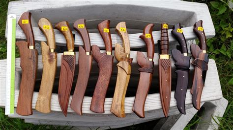 Ada pisau daging, pisau roti, hingga pisau carving untuk membuat hiasan dari buah dan sayuran. Parang Online: Pisau lapah / siang daging ( 61 - 70) SOLD OUT