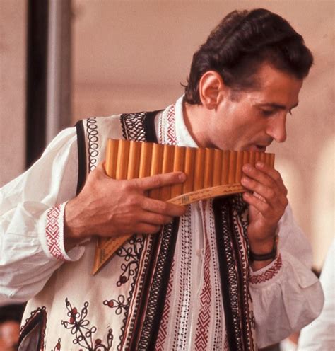 Gheorghe zamfir was born on april 6, 1941 in gaesti, romania. Gheorghe Zamfir, cariera în imagini - GALERIE FOTO : Europa FM