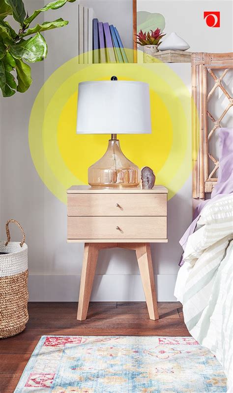 The pull chain switch beneath is quite handy, plus, a 9.5w led bulb is included. Table lamps on your bedside tables serve a variety of helpful purposes and add extra style to ...