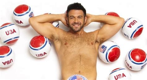 But richman wants everyone to know that he is not strictly vegan and is still very much an omnivore. Adam Richman drops 70 pounds (Photo) - Canada Journal ...