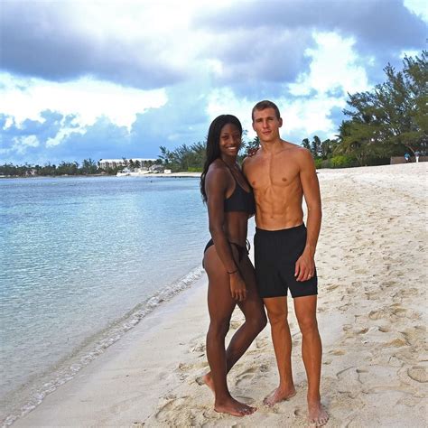 Die neue olympiasiegerin über 400 meter: InterracialMatch.com is the best place for you if you are ...