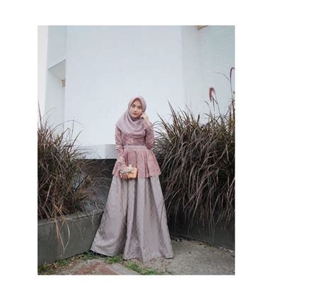 Cara membuat gamis duyung, cara membuat pola rok model putri duyung, model rok duyung polos, cara membuat baju duyung, cara membuat baju duyung asli, rok duyung pesta, berapa meter kain untuk membuat rok duyung, pola rok duyung potongan, pola rok duyung ekor, cara membuat kostum duyung dari kain, cara membuat duyung, rok duyung songket, Berapa Meter Kain Untuk Membuat Celana Panjang - Pigura