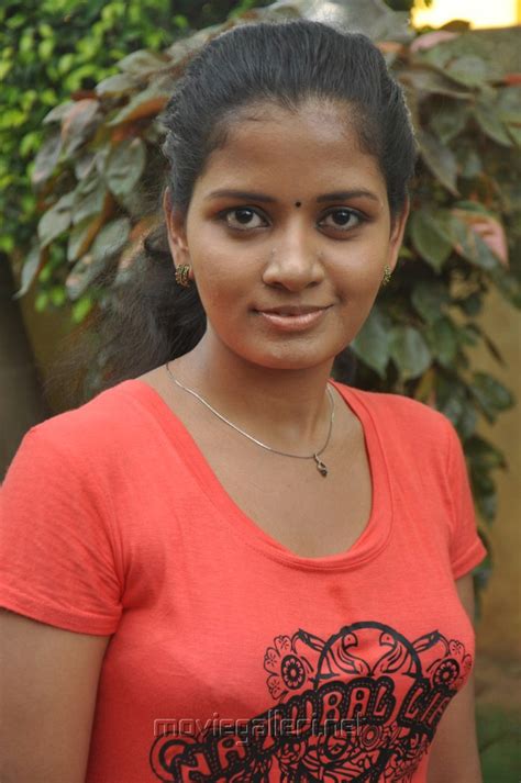 Heera rajagopal is an actress from chennai, tamil nadu, india. Actress Heera Hot / Beauty Actress Sexy Hot: HEERA ...