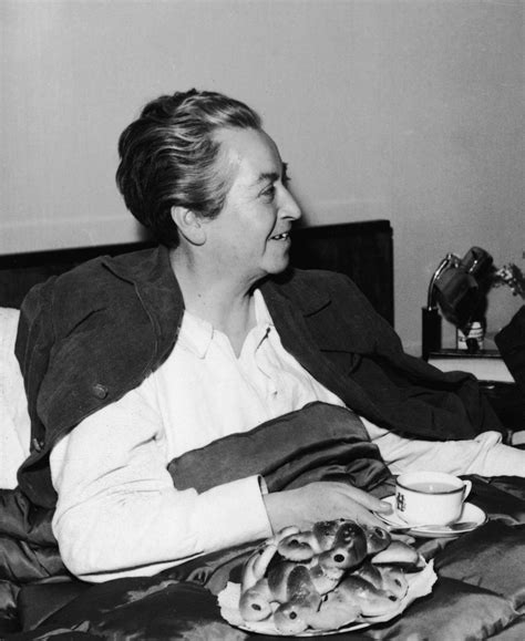 We did not find results for: Gabriela Mistral - uma viagem pela linguagem poética ...