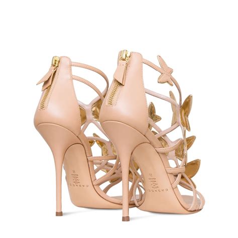Ecco in foto delle bellissime calzature modello chanel. Casasei scarpe sposa sandali rosa con farfalle3 | Look Sposa