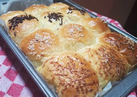 Berbagai resep roti tawar fluffy tanpa oven, ragi, dan tak perlu diaduk. Resep masakan Roti sobek praktis tanpa ulen, tanpa mixer ...