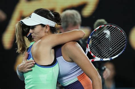 Sofia kenin reached her first grand slam final when she upset favorite ashleigh barty at the australian open on thursday. Sofia Kenin Puji Penampilan Muguruza di Final Australia ...