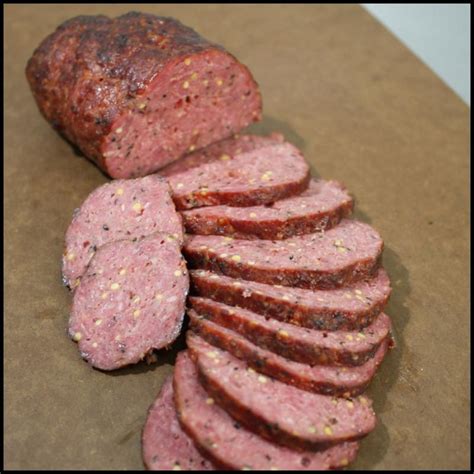 Beef and garlic italian sausage: Garlic Beef Summer Sausage Recipe - I thought it would be ...