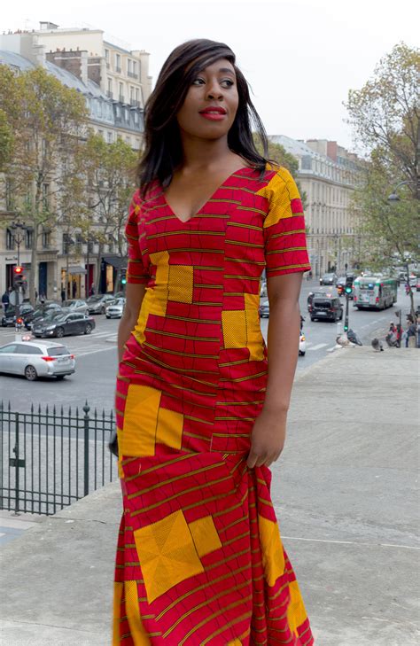 Il y a tous les styles, du court et du long, l'embarras de choix ? Modèle Robe Pagne Ivoirien / Modele Robe Pagne Ivoirien ...