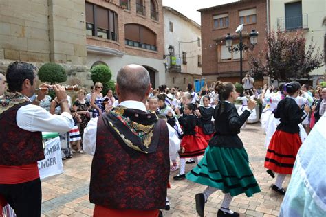 Barrio alvear, 65., san pantaleón de aras, spain. Huercanos celebra su día grande en honor a San Pantaleón ...