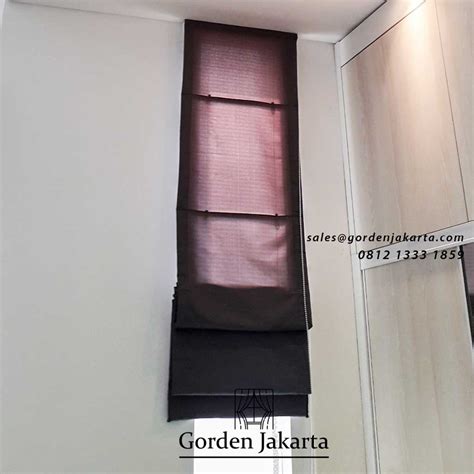 Makin banyak sekali jenis, model, warna, bentuk, type, dan motif gorden dijual di indonesia. Contoh Model Gorden Jendela Minimalis Semi Blackout ...