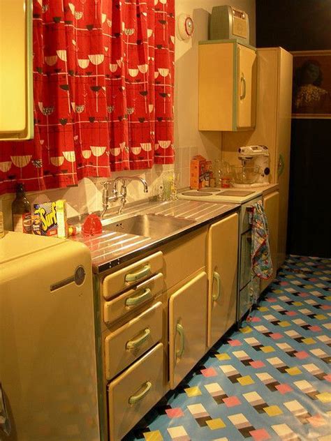 Vintage white kitchen base cabinets with metal. 25 best Vintage 50's Metal Kitchen Cabinets images on ...