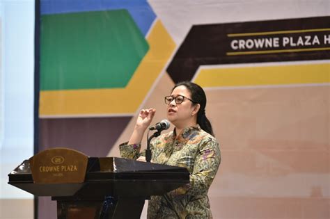 Menurut arifin (2003) tanggung jawab pendidikan karakter ada di tangan kita bersama demi mewujudkan pembangunan pendidikan nasional yang didasarkan pada paradigma membangun. Ketua DPR: Pemerintah Harus Beri Solusi Pendidikan di Masa ...