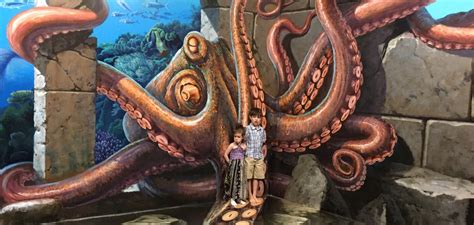 Tu pon baru pertama kali lah jejak 3d ni. Langkawi with Kids: 3D Art Museum | Expat Heather