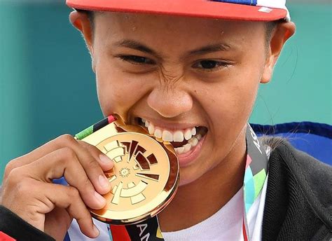 Growing up in cebu city. Skateboarder Margielyn Didal wins 4th gold for Philippines ...