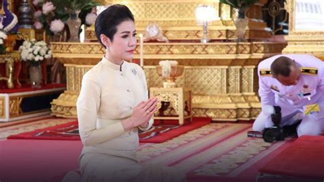 Her place of birth is described as being in the tha wang pha district of nan province, thailand. พระบรมราชโองการ ประกาศ เจ้าคุณพระสินีนาฏฯ มิได้เป็นผู้มี ...