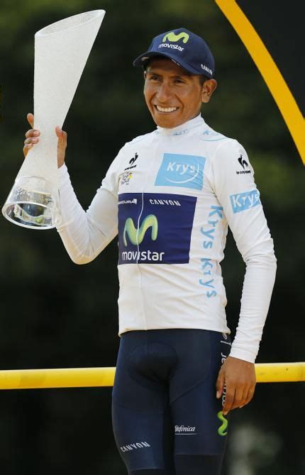 His seat height is 69cm. Nairo Quintana on the final podium of the 2015 Tour de ...