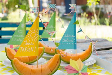 Und was für materialien brauchen sie dafür? Partydeko Selber Machen Ananasvase Httpswwwfilizitydiy von ...