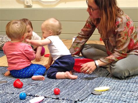 RIE Educaring, Pikler & Waldorf approaches | For Baby and Me
