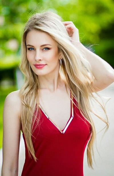 People from all over the world consider russian women beautiful or at the very least… extremely beautiful. Beautiful Russian women: How to get acquainted with them ...